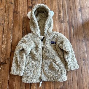 Patagonia teddy bear jacket